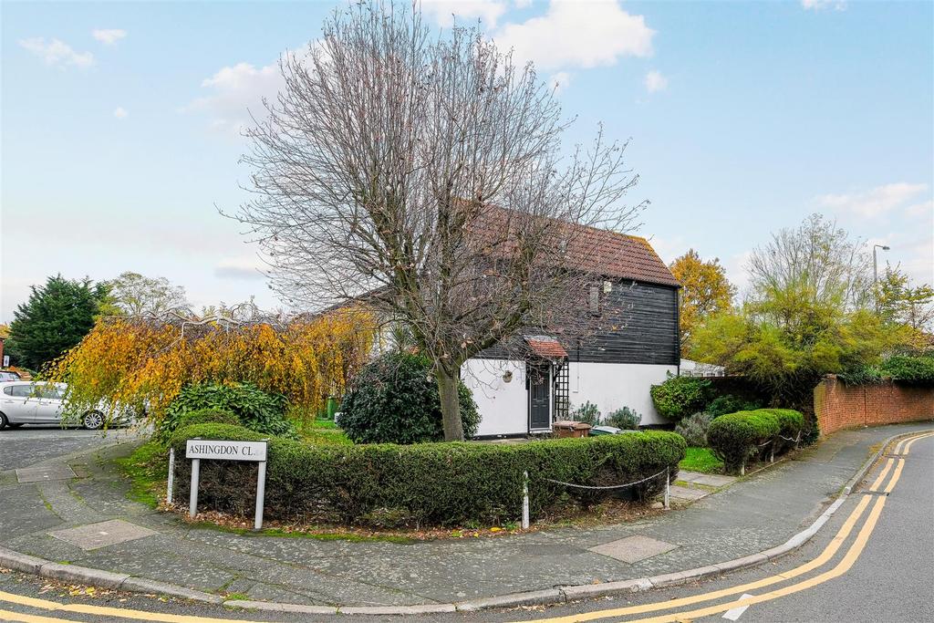 2 Mapleton Road-26.jpg