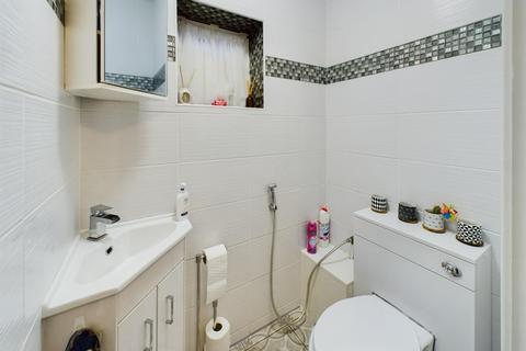 39 Arnold Crescent, Liverpool, L8 8NF