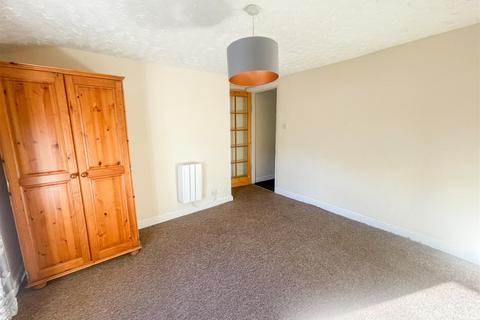 2 bedroom flat for sale - Church Street, Buxton
