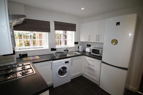 5 bedroom house to rent - Oaten Hill