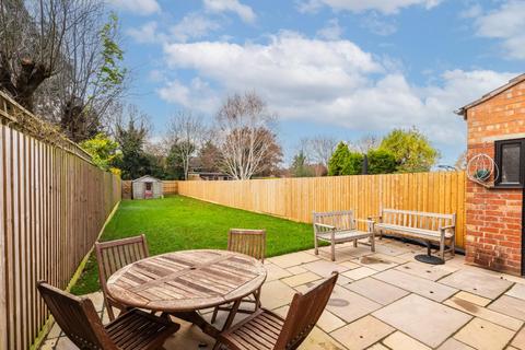 24 Gresham Avenue, Leamington Spa, CV32 7RA