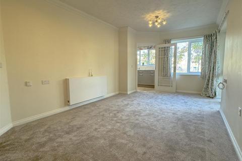 1 bedroom retirement property for sale, William Lodge, Gloucester Road, Malmesbury