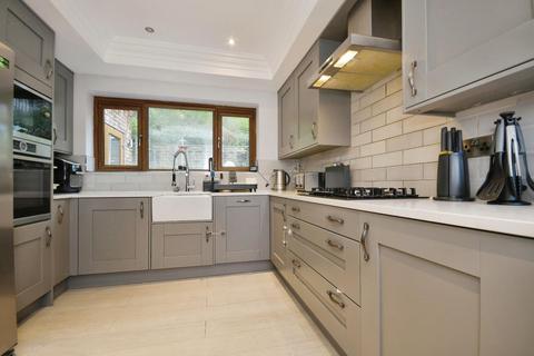 29 Strelley Road, Sheffield, S8 0BH