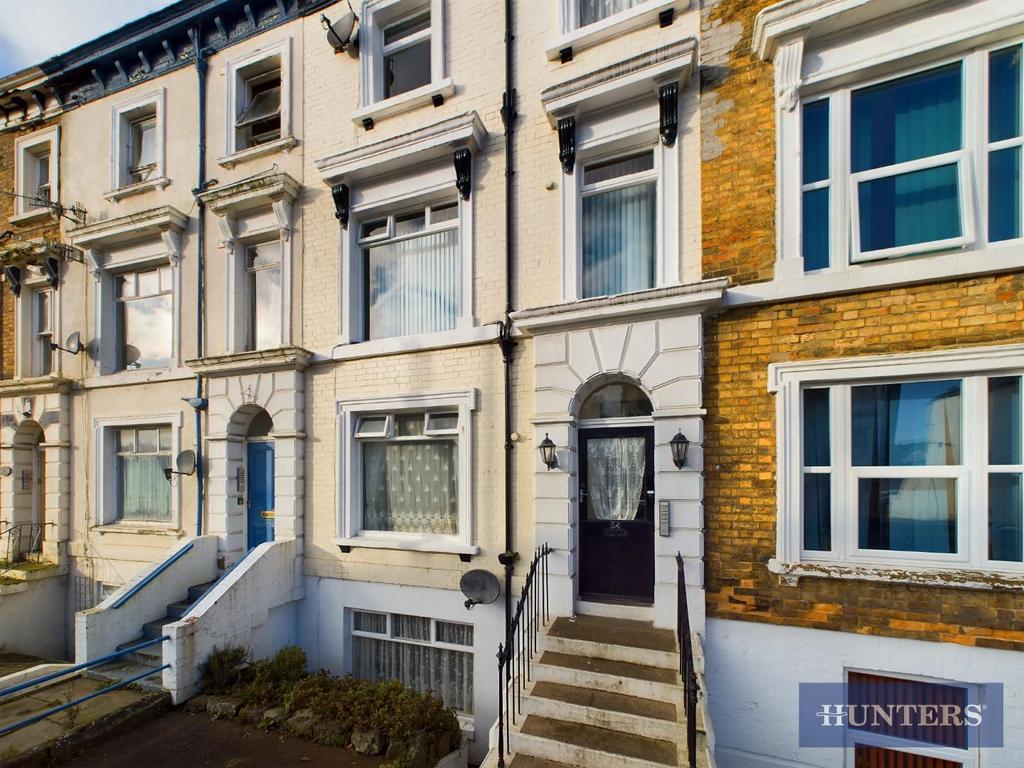 Castle Road, Scarborough 5 bed block of apartments for sale £260,000