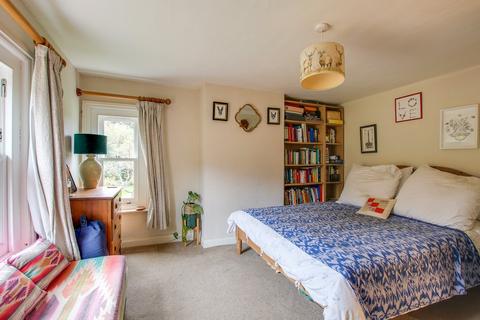 Mays Cottage Forest Road, Hale, Fordingbridge, SP6 2NR