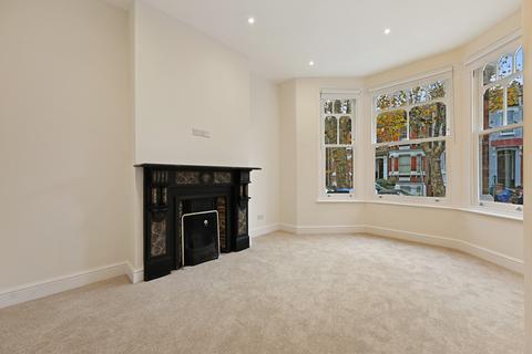 2 bedroom flat to rent, Keslake Road, London NW6