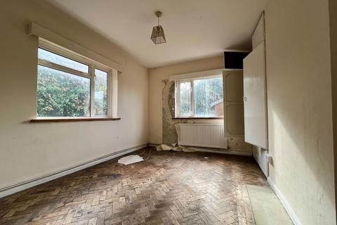 97 Arundel Road, Littlehampton, BN17 7DT