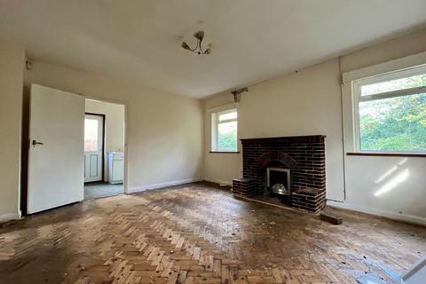 97 Arundel Road, Littlehampton, BN17 7DT