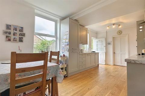 3 bedroom semi-detached house for sale, Bishopstoke