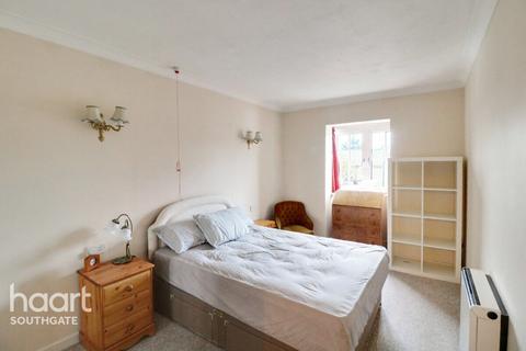 1 bedroom apartment for sale - Avenue Road, London