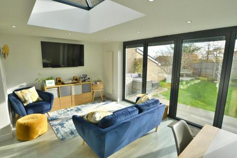5 Ashdene Close, Wimborne, BH21 1TQ