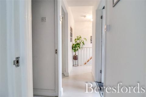 22 Redcar Road, Romford, RM3 9PT