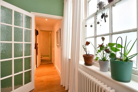 Rear Basement Flat, 7 Arundel Terrace, Brighton, BN2 1GA