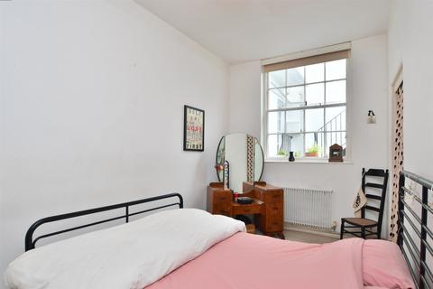 Rear Basement Flat, 7 Arundel Terrace, Brighton, BN2 1GA