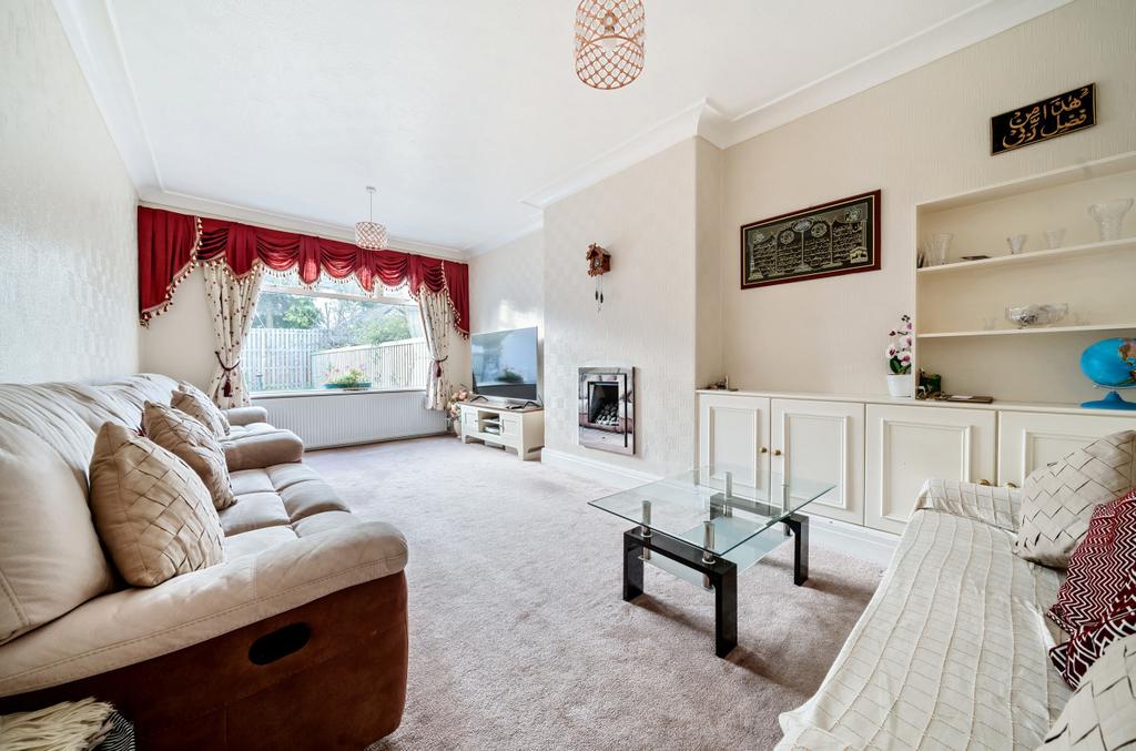 St. Chads Avenue, Headingley, Leeds, LS6 4 bed semidetached house for sale £565,000