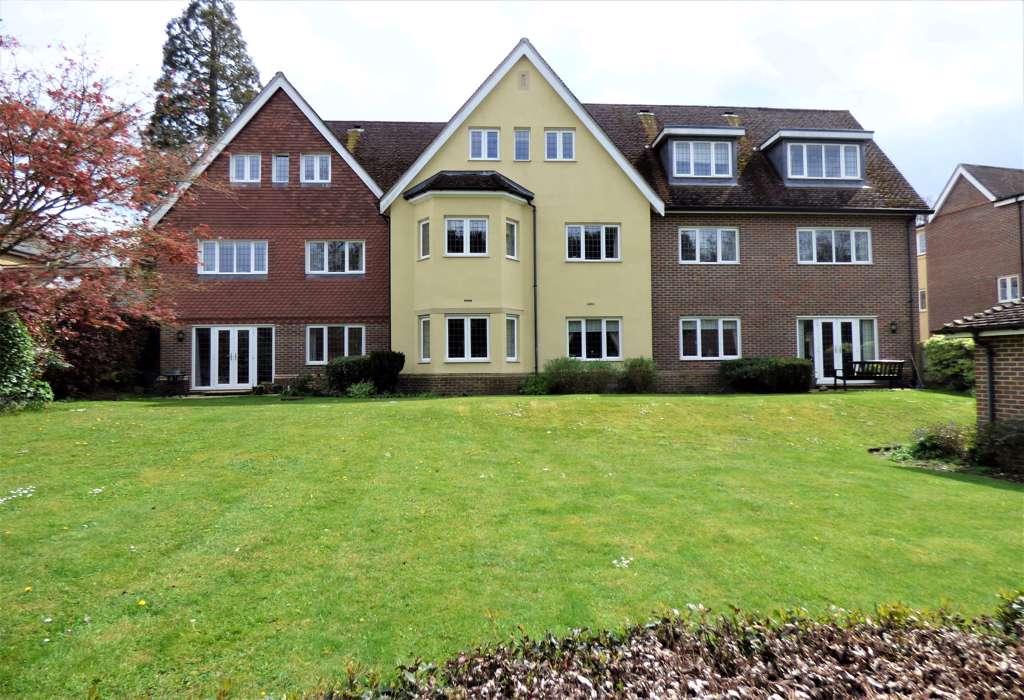 LEATHERHEAD 1 bed apartment £199,950