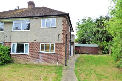 4 Ryebridge Close, Leatherhead, KT22 7QH