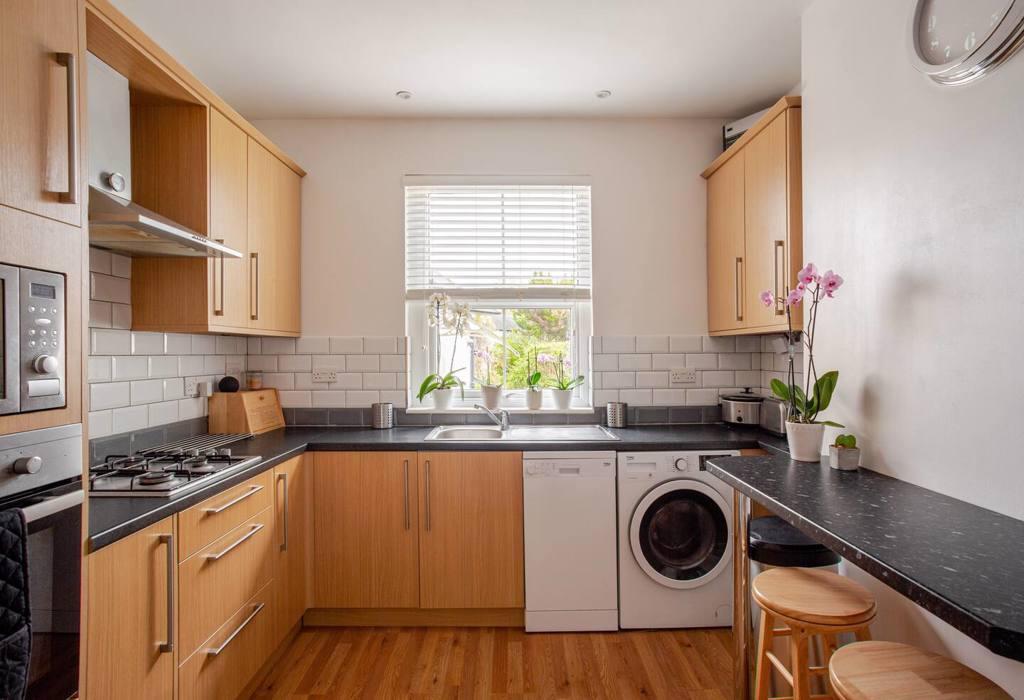 Fitted Kitchen