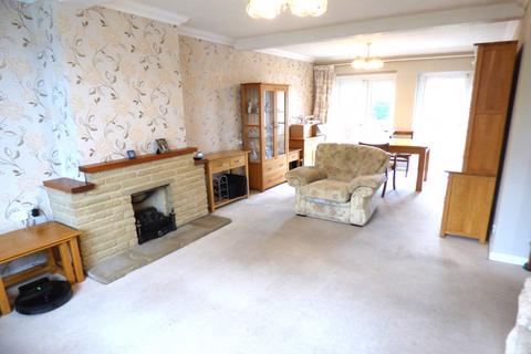 33 Lodge Close, Fetcham, Leatherhead, KT22 9QZ