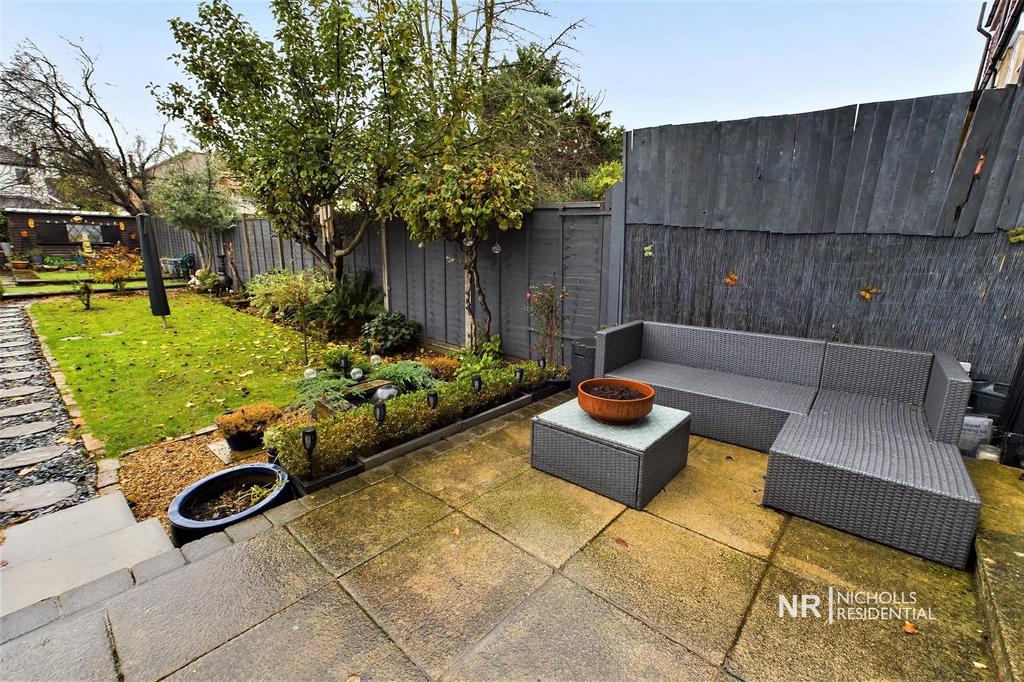 Garden Extra Photo