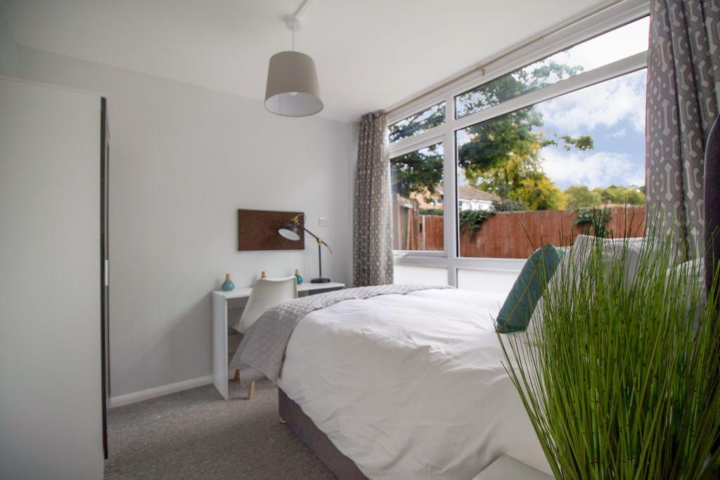 Bedroom 2 (Double)