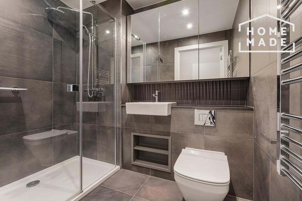 En-Suite Shower 22.jpg