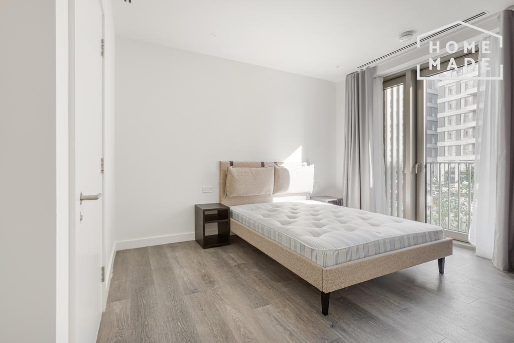 Apartment1 3 Bed Bussell Junction Layout 6.jpg