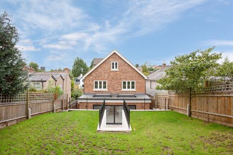 40 Deanway, Chalfont St Giles, HP8 4JR