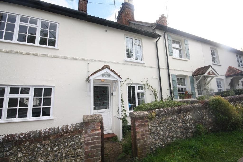 The Hill, Amersham HP7 2 bed character property £1,475 pcm (£340 pw)