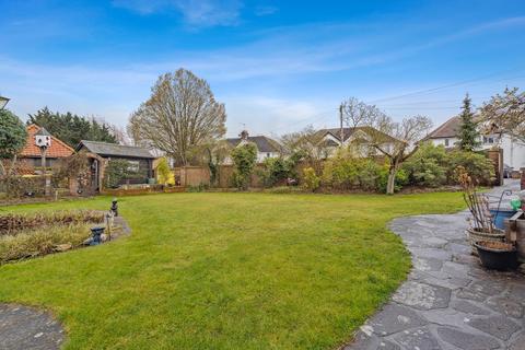4 bedroom bungalow for sale - Somerset Way, Iver SL0