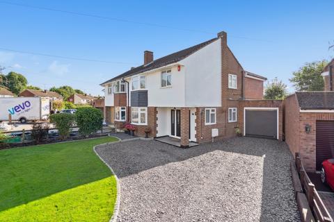 97 Pinewood Green, Iver, SL0 0QN