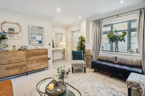 9 Foxcroft, Iver, SL0 9BX