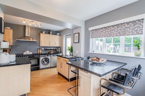 291 Longstone Road, Iver, SL0 0RN
