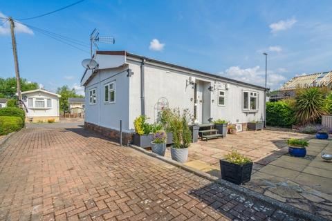 2 bedroom park home for sale, Thorney Mill Road, West Drayton UB7