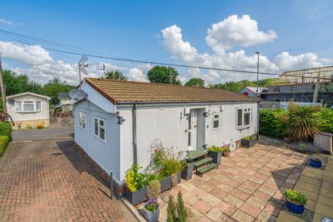 2 bedroom park home for sale, Thorney Mill Road, West Drayton UB7