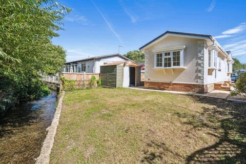 2 bedroom park home for sale, Thorney Mill Road, West Drayton UB7