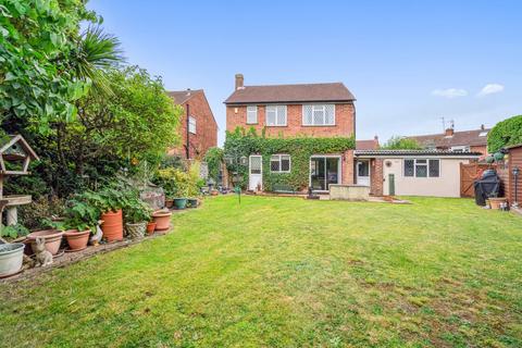 3 bedroom detached house for sale, The Close, Iver Heath SL0