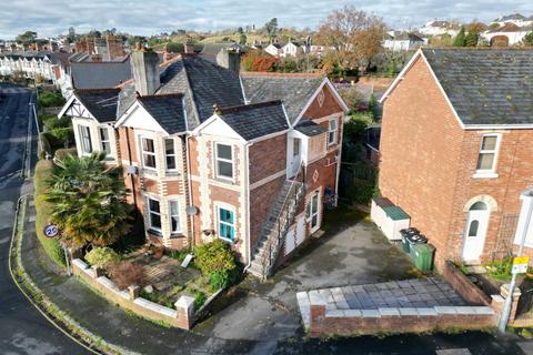 2 bedroom flat for sale, Garston Avenue, Newton Abbot