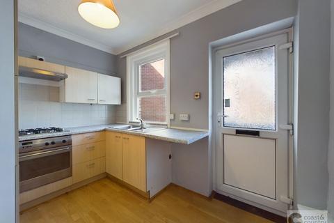 2 bedroom flat for sale, Garston Avenue, Newton Abbot