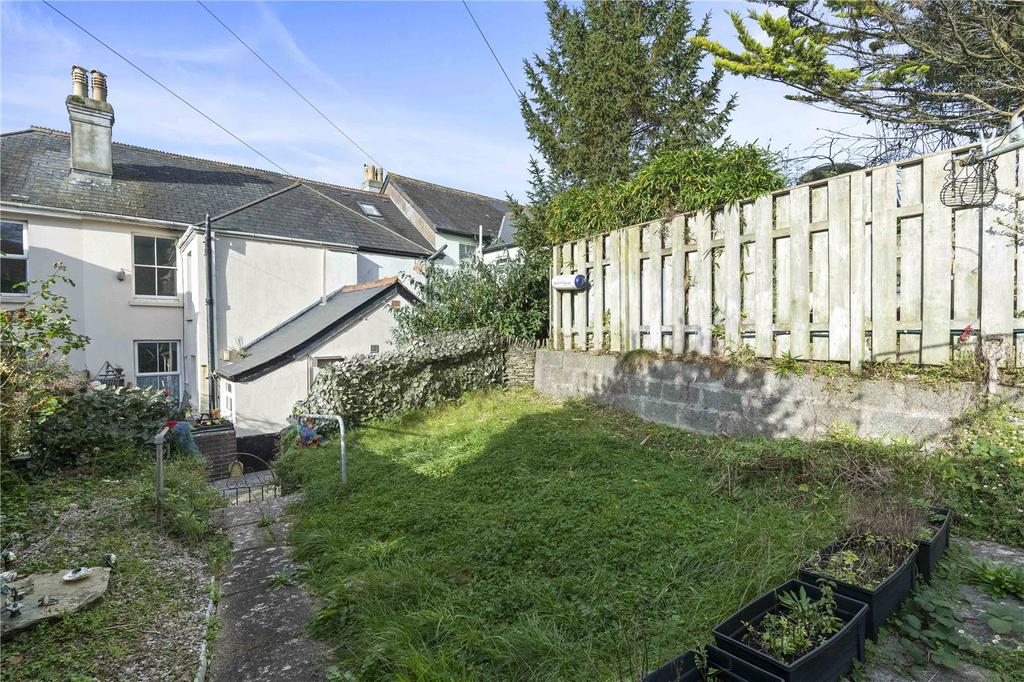 Wallingford Road, Kingsbridge, Devon, TQ7 3 bed terraced house for sale