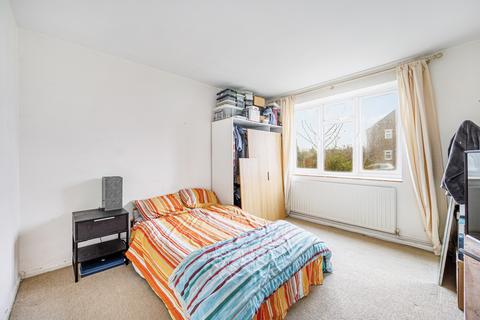 1 bedroom maisonette for sale, Gifford Gardens, Hanwell, W7