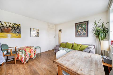 65 Gifford Gardens, London, W7 3AS