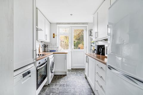 65 Gifford Gardens, London, W7 3AS