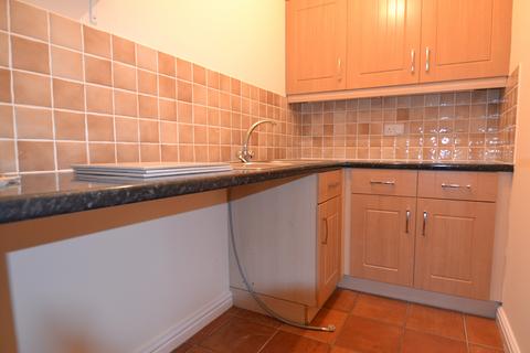 3 bedroom apartment to rent - Colne Road, Burnley BB10