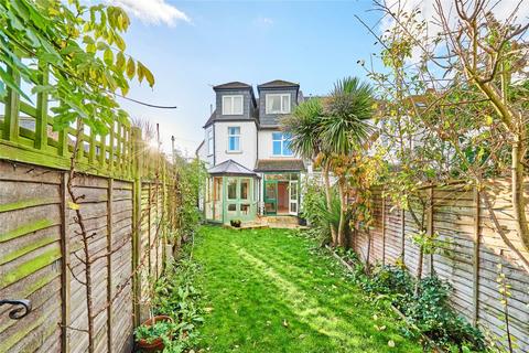 2 bedroom flat for sale - Woodnook Road, Furzedown, SW16