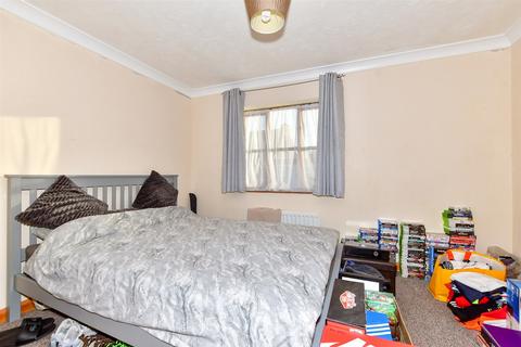 1 bedroom semi-detached house for sale, Gladstone Road, Folkestone, Kent