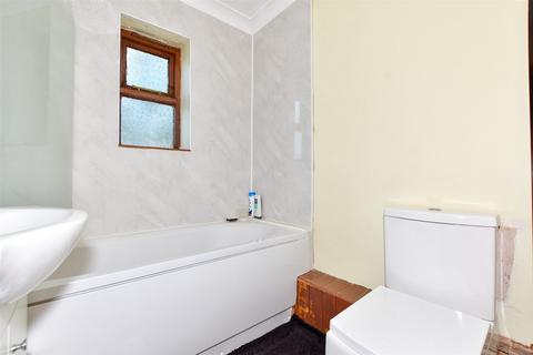 1 bedroom semi-detached house for sale, Gladstone Road, Folkestone, Kent