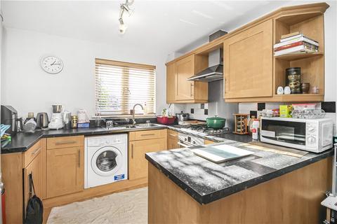 1 bedroom apartment for sale, Chertsey Road, Feltham, TW13
