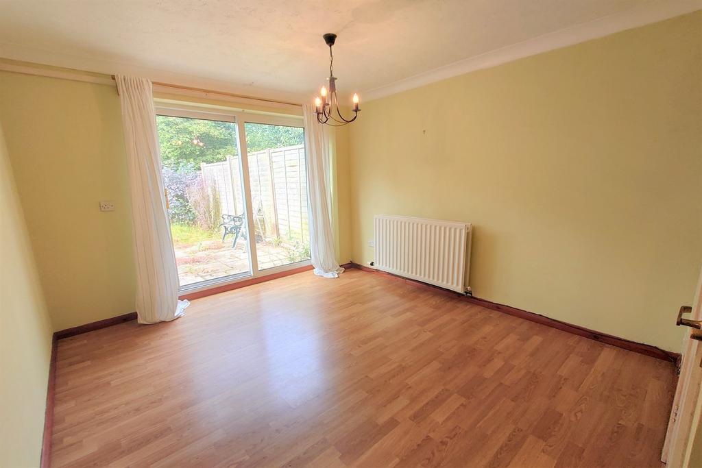 Boyatt Wood 3 bed link detached house for sale £315,000