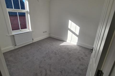 1 bedroom apartment to rent, Llandrindod Wells,  Powys,  LD1